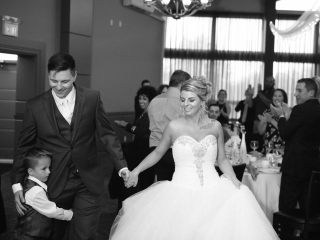 Francois and Misha&apos;s wedding in Niagara Falls, Ontario 43