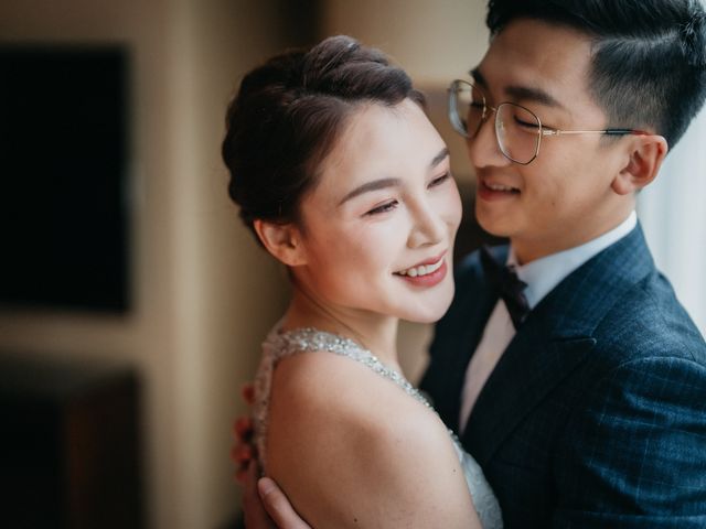 Haiyi and Chen&apos;s wedding in Toronto, Ontario 6