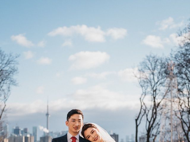 Haiyi and Chen&apos;s wedding in Toronto, Ontario 12