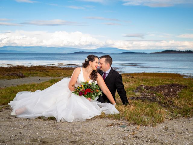 Kevin and Karissa&apos;s wedding in Parksville, British Columbia 50