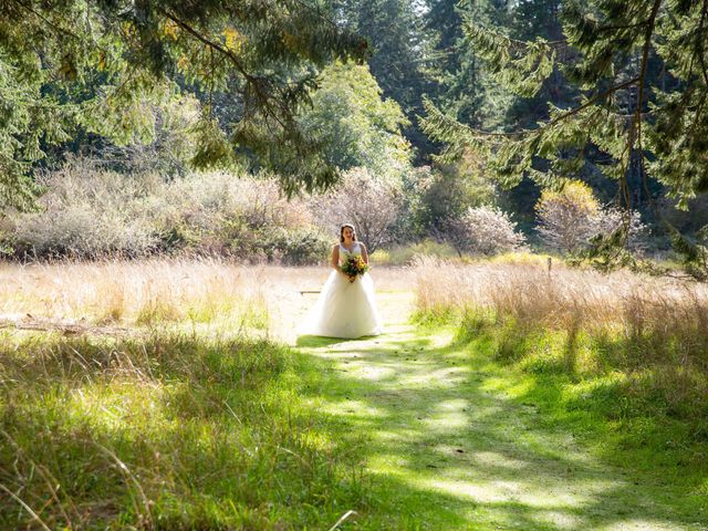 Kevin and Karissa&apos;s wedding in Parksville, British Columbia 88