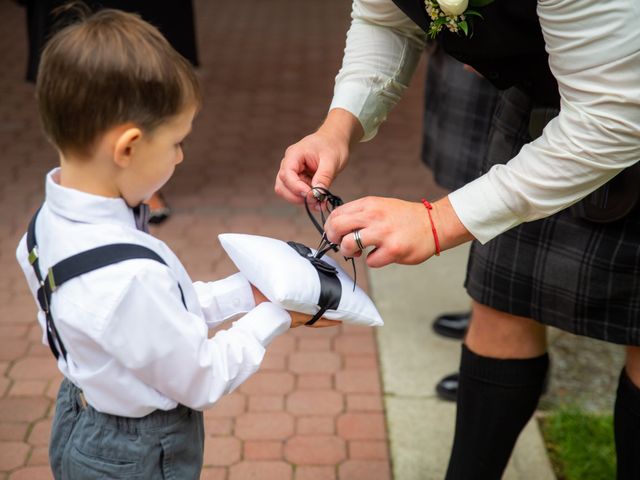 Bruce and Leanne&apos;s wedding in Parksville, British Columbia 46