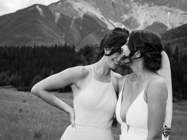 Amanda and Dylan&apos;s wedding in Canmore, Alberta 42