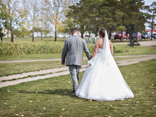 Jeremy and Brandi&apos;s wedding in Melville, Saskatchewan 28