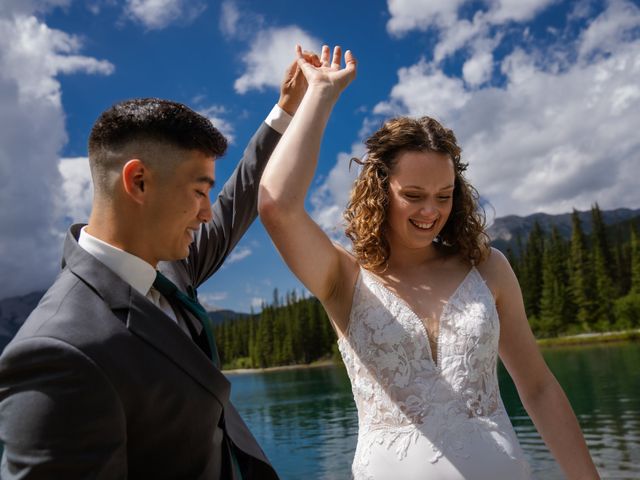 Amanda and Andrew&apos;s wedding in Bragg Creek, Alberta 11