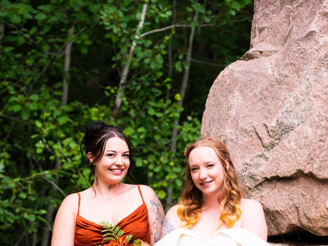 Trevor and Diedre&apos;s wedding in Wilno, Ontario 18