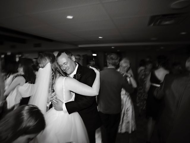 Chris and Jennifer&apos;s wedding in Edmonton, Alberta 26