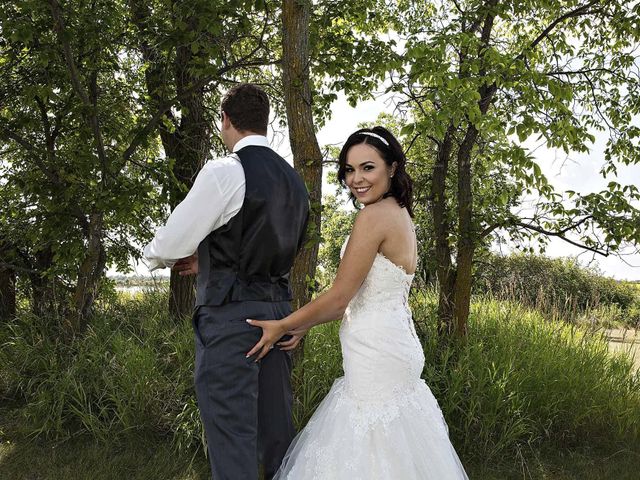 Tyler and Maddi&apos;s wedding in Yorkton, Saskatchewan 22