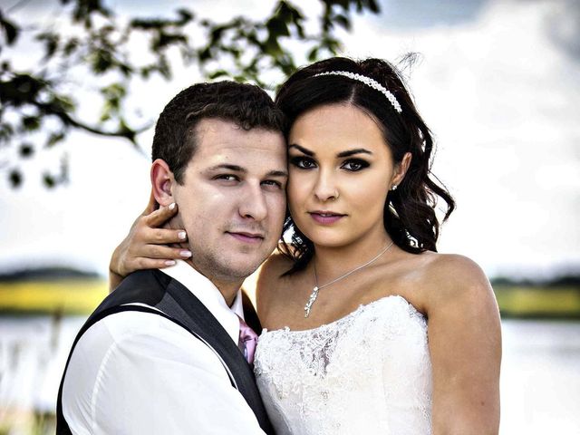 Tyler and Maddi&apos;s wedding in Yorkton, Saskatchewan 38