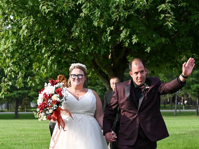 Jason and Tiffany&apos;s wedding in Dorchester, Ontario 13