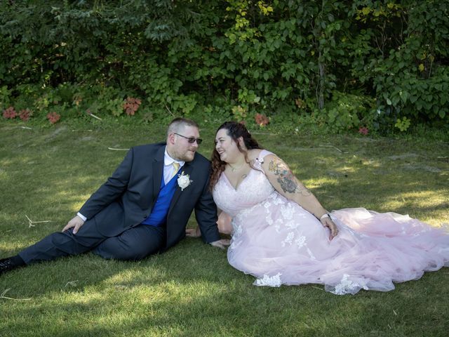 Daniel and Carley's wedding in Tofield, Alberta 10