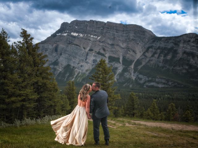 Charlie and Faye&apos;s wedding in Banff, Alberta 63