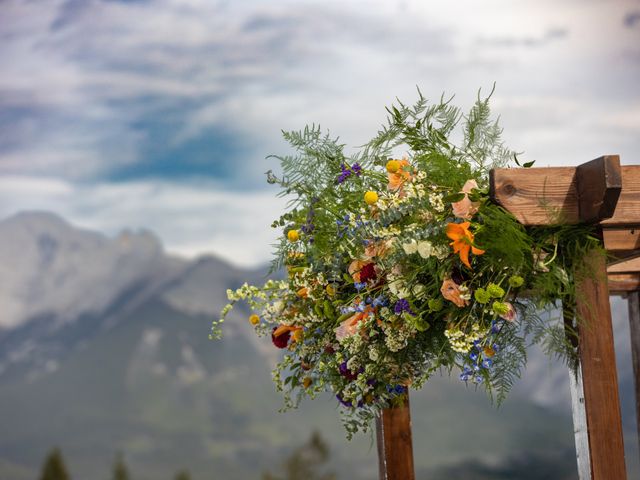 Brad and Ashley&apos;s wedding in Banff, Alberta 60