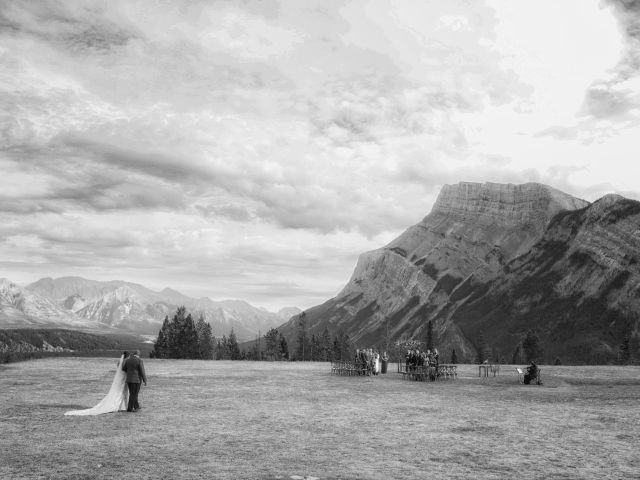 Brad and Ashley&apos;s wedding in Banff, Alberta 64