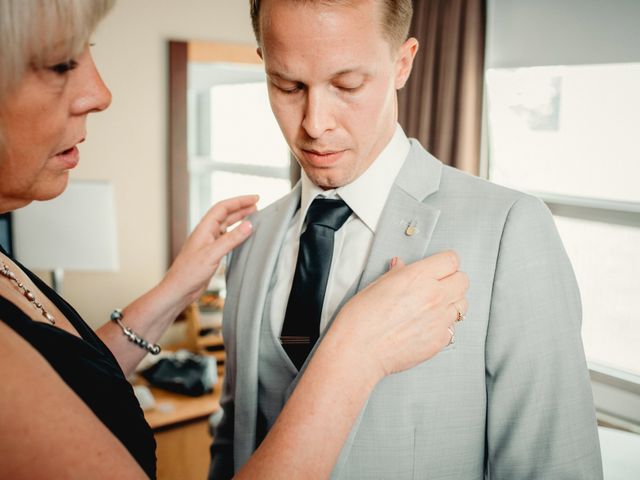 Tyler and Sam's wedding in Winnipeg, Manitoba 7