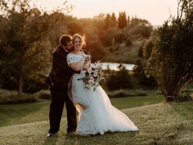 Darren and Ainsley&apos;s wedding in Blue Mountains, Ontario 31