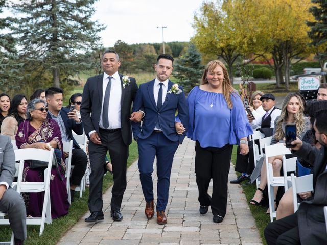 Cristian and Amanda&apos;s wedding in Newmarket, Ontario 13