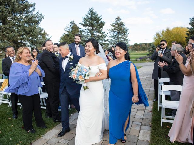 Cristian and Amanda&apos;s wedding in Newmarket, Ontario 17