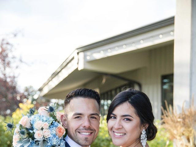 Cristian and Amanda&apos;s wedding in Newmarket, Ontario 27