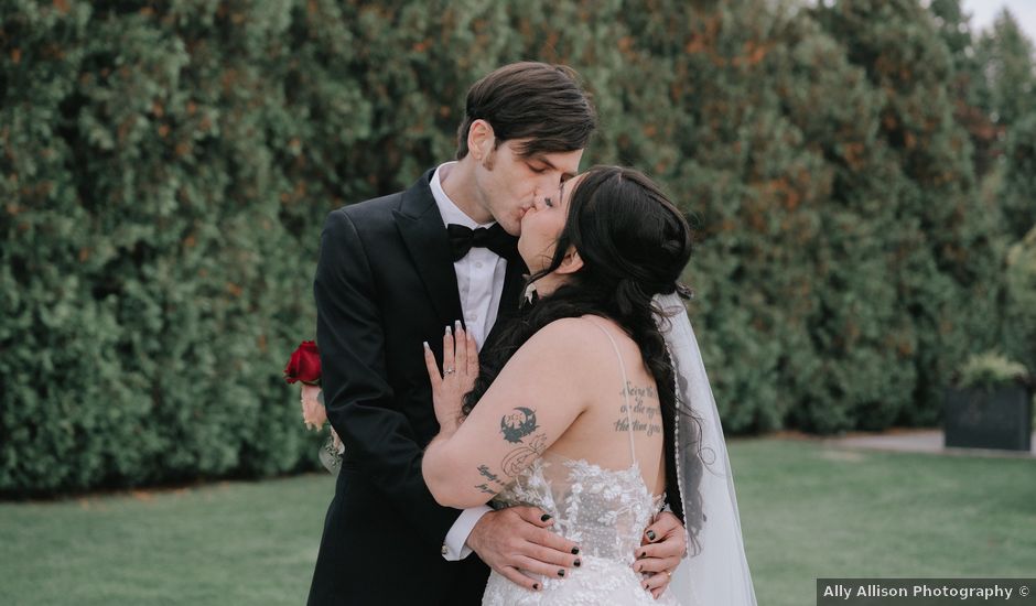 Zack and Giovanna's wedding in Hamilton, Ontario