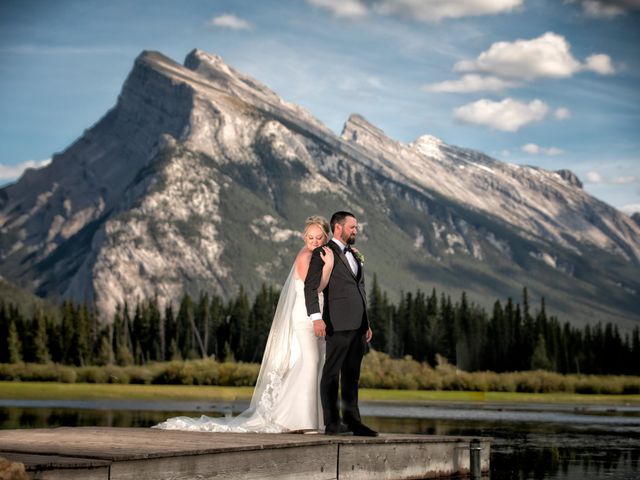Mike and Jessica&apos;s wedding in Banff, Alberta 40