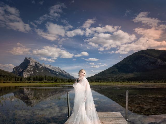 Mike and Jessica&apos;s wedding in Banff, Alberta 45