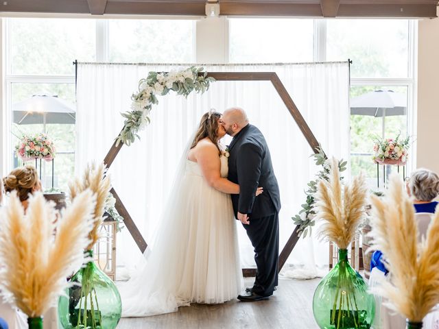 Rob and Kate's wedding in Ingersoll, Ontario 22