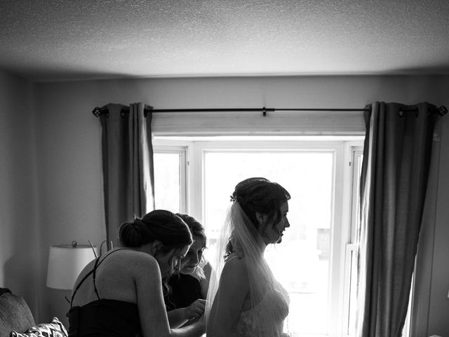 John and Rachel&apos;s wedding in Hamilton, Ontario 16