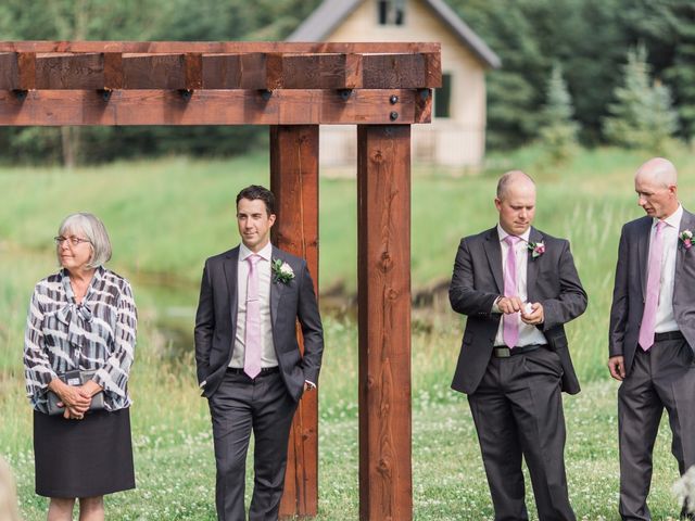 Michael and Ellen&apos;s wedding in Cochrane, Alberta 526
