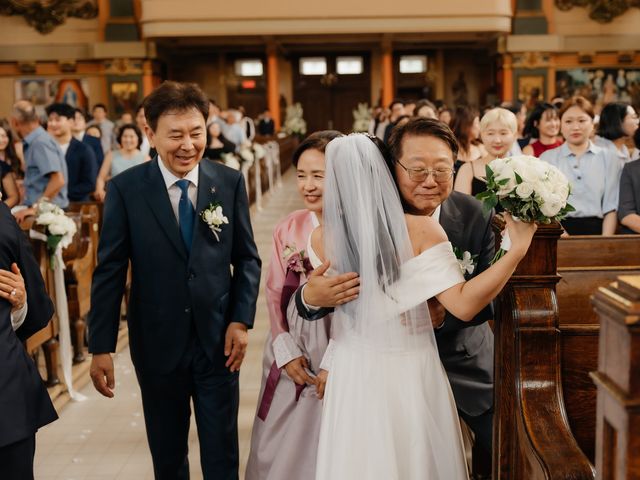 Jone and Katerine&apos;s wedding in Montreal, Quebec 29