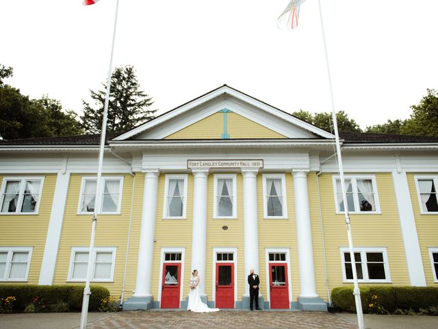 Brad and Natalie's wedding in Fort Langley, British Columbia 35