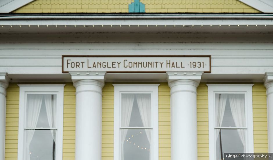 Brad and Natalie's wedding in Fort Langley, British Columbia