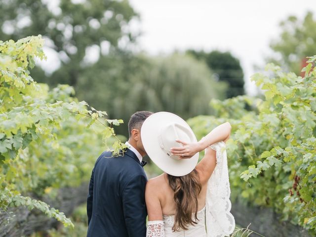 Tyler and Hayley&apos;s wedding in Niagara on the Lake, Ontario 29