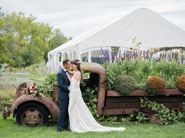 Tyler and Hayley&apos;s wedding in Niagara on the Lake, Ontario 80