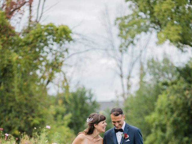 Tyler and Hayley&apos;s wedding in Niagara on the Lake, Ontario 92