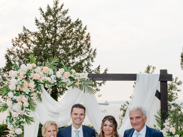 Andrea and Laura's wedding in Vancouver, British Columbia 36