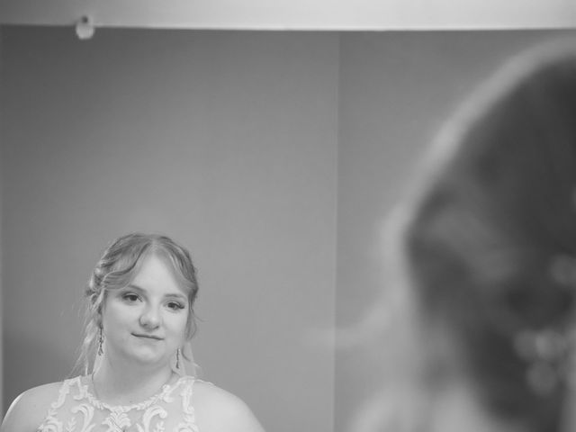 Joe and Chyanne's wedding in Cranbrook, British Columbia 3