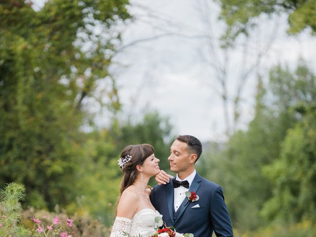 Tyler and Hayley&apos;s wedding in Niagara on the Lake, Ontario 26