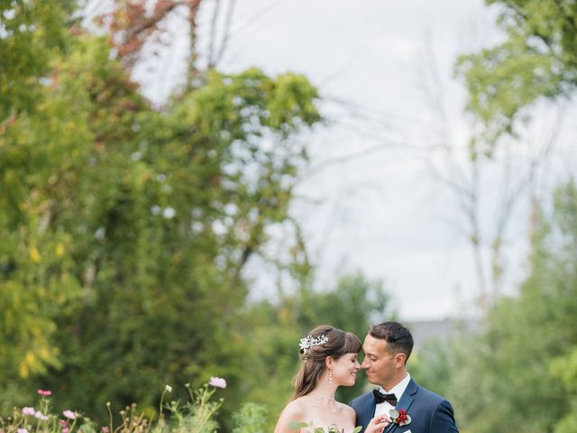 Tyler and Hayley&apos;s wedding in Niagara on the Lake, Ontario 34