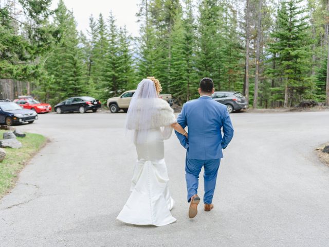 Renan and Isha&apos;s wedding in Banff, Alberta 47