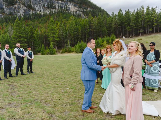 Renan and Isha&apos;s wedding in Banff, Alberta 60