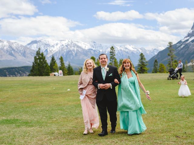 Renan and Isha&apos;s wedding in Banff, Alberta 108