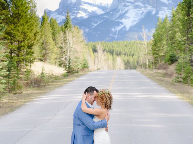 Renan and Isha&apos;s wedding in Banff, Alberta 145