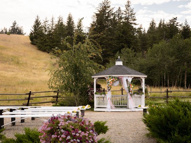 Michael and Megan's wedding in Kamloops, British Columbia 8