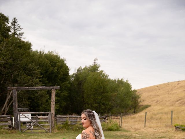 Michael and Megan's wedding in Kamloops, British Columbia 15
