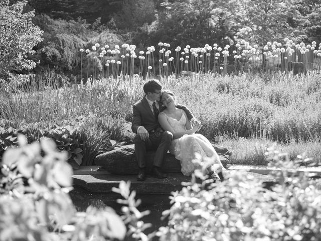 Adam and Kara's wedding in Hamilton, Ontario 18