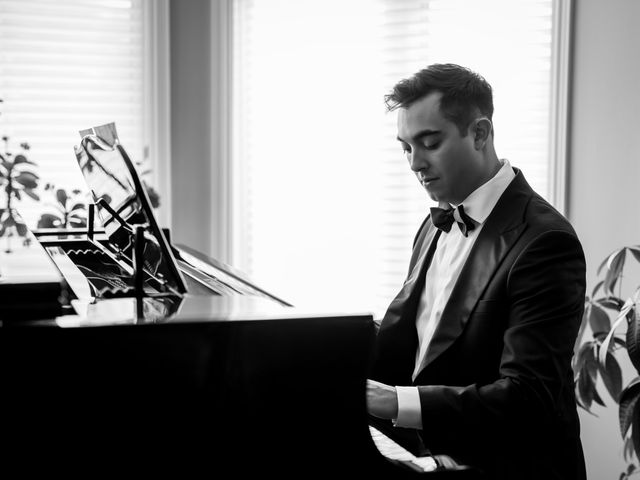 Dominic and Jinny's wedding in Montreal, Quebec 4