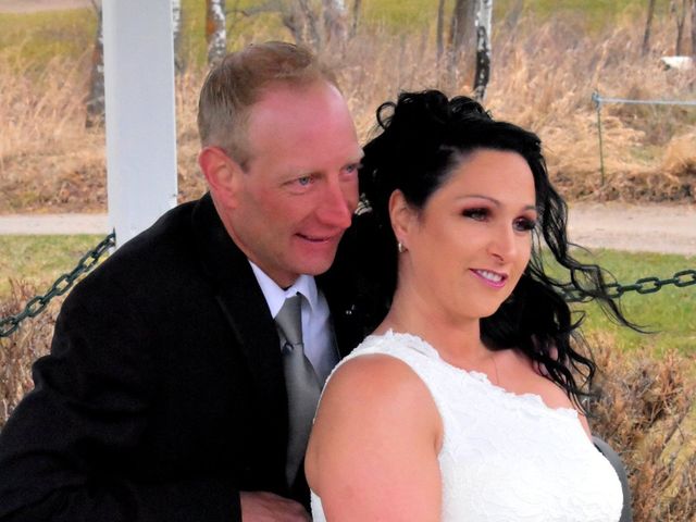 Landon and Tammy&apos;s wedding in Ponoka, Alberta 4