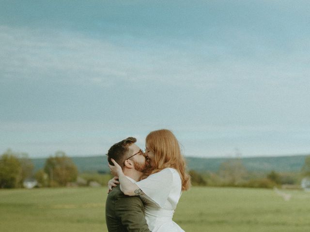 Jamie and Lizz&apos;s wedding in Berwick, Nova Scotia 12