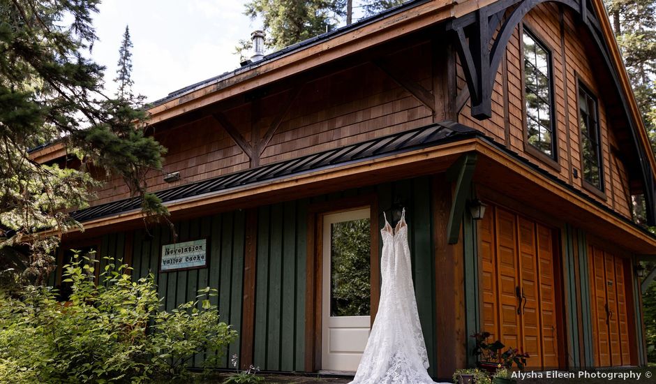 Crystal and Del's wedding in Valemount, British Columbia